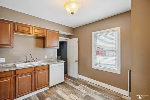 315 E Noble, Monroe, MI 48162 photo 15