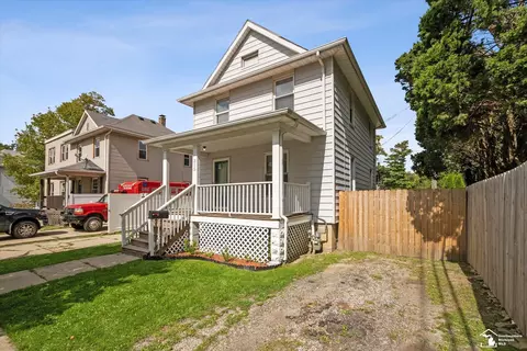 315 E Noble, Monroe, MI 48162 photo 3