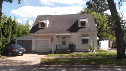 1524 N Mason, Saginaw, MI 48602