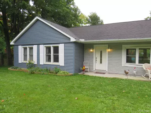 95 North Shr, Ishpeming, MI 49849 photo 4