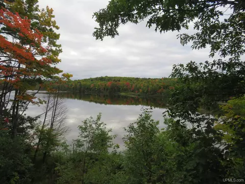 95 North Shr, Ishpeming, MI 49849 photo 12