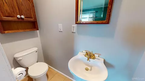 302 Empire, Ishpeming, MI 49849 photo 10