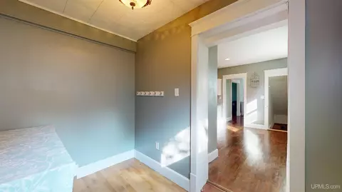 302 Empire, Ishpeming, MI 49849 photo 24