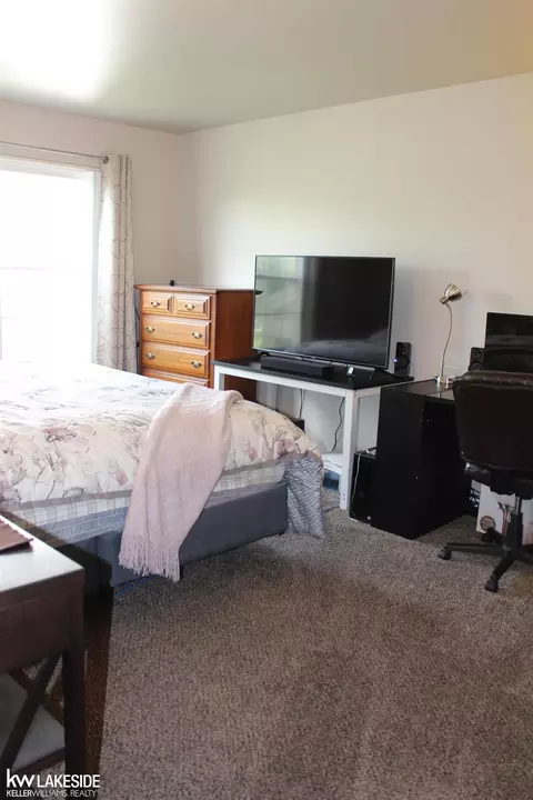 46206 Baldwin, Macomb, MI 48044 photo 18