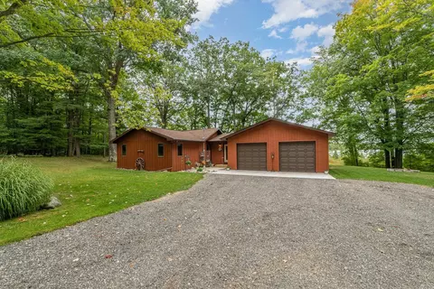 3042 N Henderson Lk E, Lupton, MI 48635 photo 3