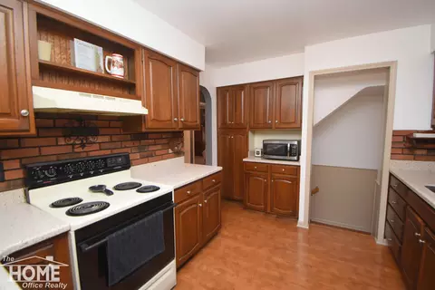 8672 E Cole, Durand, MI 48429 photo 16