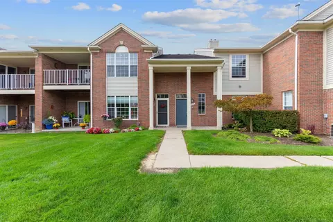 1958 Flagstone, Rochester, MI 48307