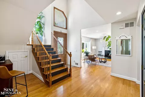 437 Chalfonte, Grosse Pointe Farms, MI 48236 photo 2