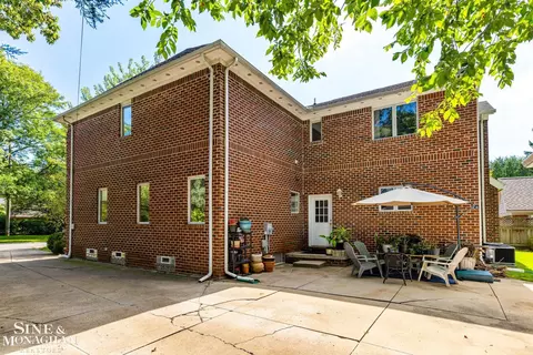 437 Chalfonte, Grosse Pointe Farms, MI 48236 photo 35