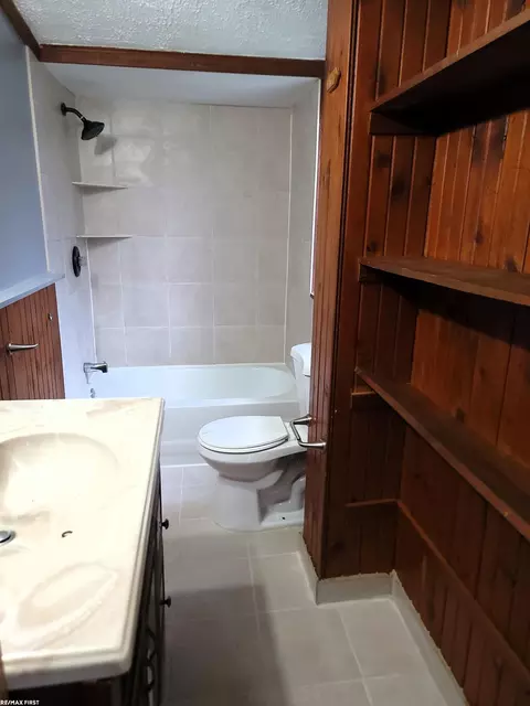 8101 Meadow, Warren, MI 48089 photo 9