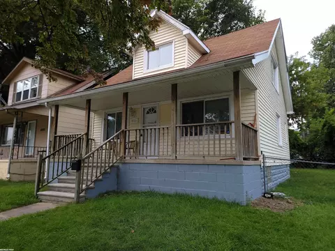 8101 Meadow, Warren, MI 48089