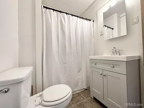 1738 Central, Vulcan, MI 49892 photo 7