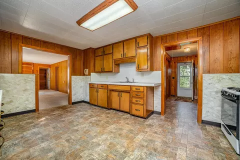 1583 S Huron, Kawkawlin, MI 48631 photo 11