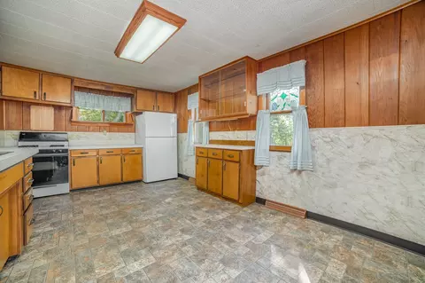 1583 S Huron, Kawkawlin, MI 48631 photo 13