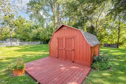 1583 S Huron, Kawkawlin, MI 48631 photo 9