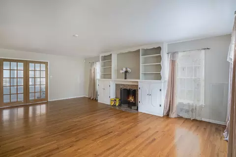 1425 Eldorado, Flint, MI 48504 photo 5