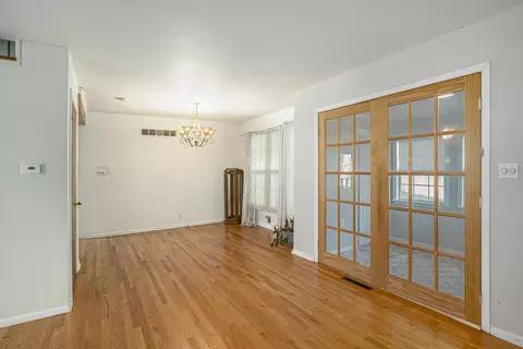 1425 Eldorado, Flint, MI 48504 photo 6