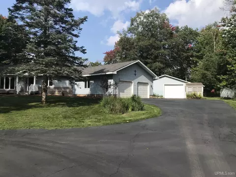 2250 Us2, Florence, WI 54121