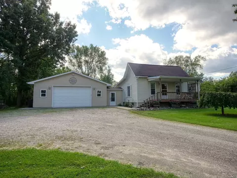 8031 Gratiot, Columbus, MI 48063