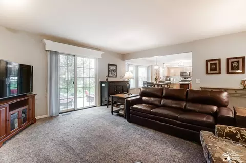 977 Tottenham, Monroe, MI 48161 photo 6
