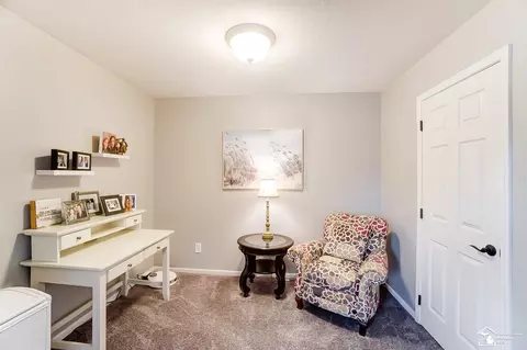 977 Tottenham, Monroe, MI 48161 photo 18