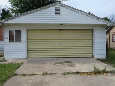 3921 Ash, Harrison, MI 48625 photo 2