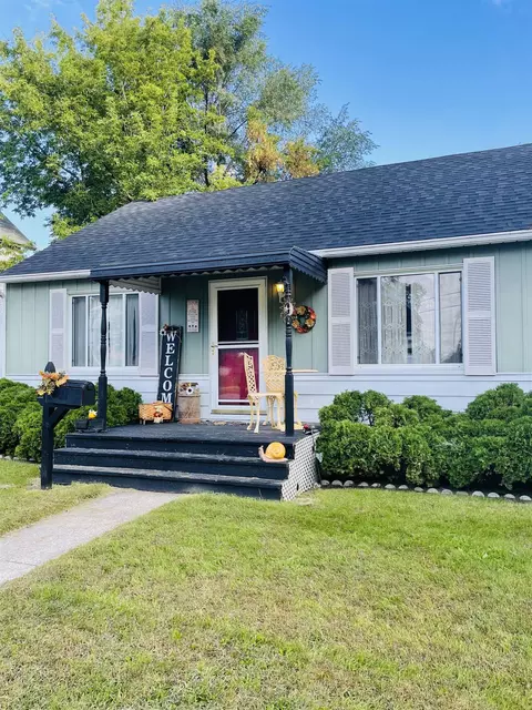 111 Spruce, Bay City, MI 48706
