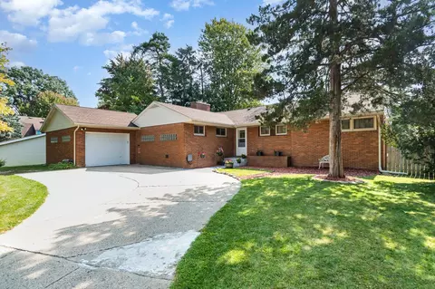 204 Vail, Midland, MI 48640