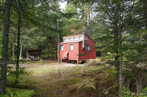 12412 N Ecklund, Seney, MI 49883