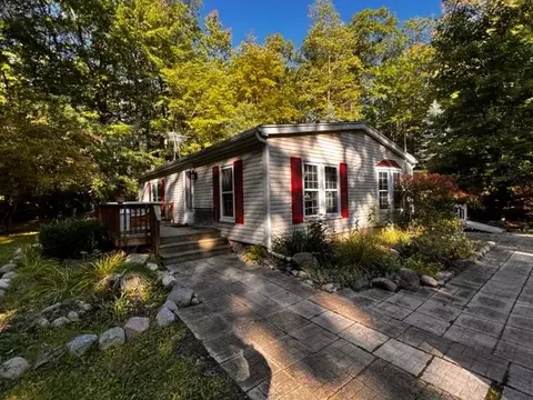 1375 E Townline Lk, Harrison, MI 48625