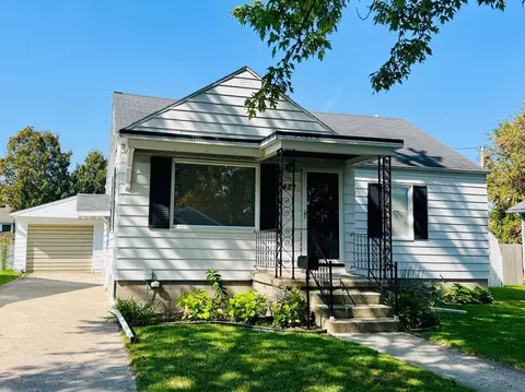 421 James, Bay City, MI 48706