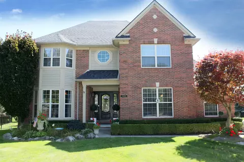 39230 Worthington, Harrison Township, MI 48045