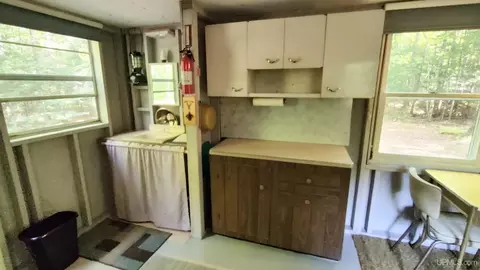 26604 Ford, Covington, MI 49919 photo 12