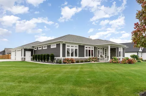 10119 Prairie Vw, Freeland, MI 48623