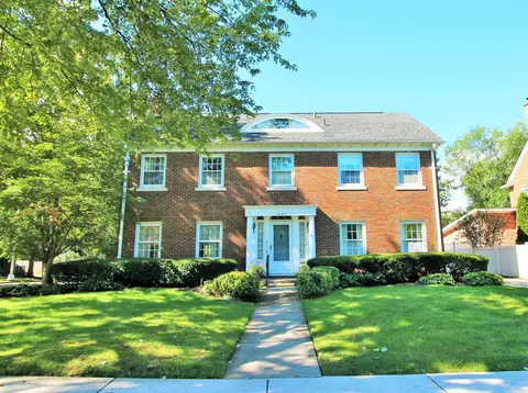 1105 Harvard, Grosse Pointe Park, MI 48230