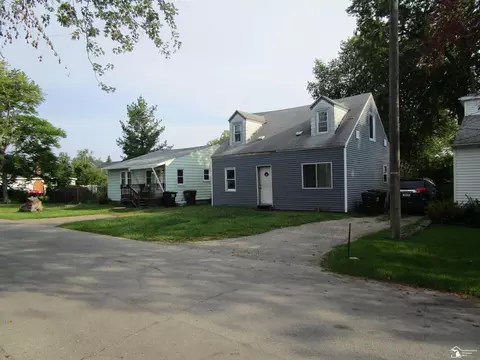 3223 Maplewood, Monroe, MI 48162