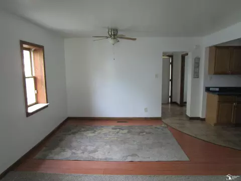 3223 Maplewood, Monroe, MI 48162 photo 3