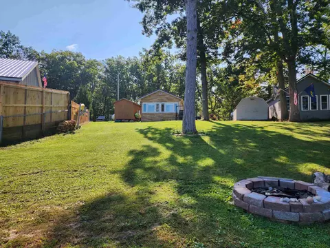 6363 Oak, Gladwin, MI 48624 photo 6