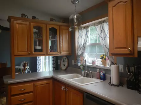 4949 Downington, Deckerville, MI 48427 photo 27