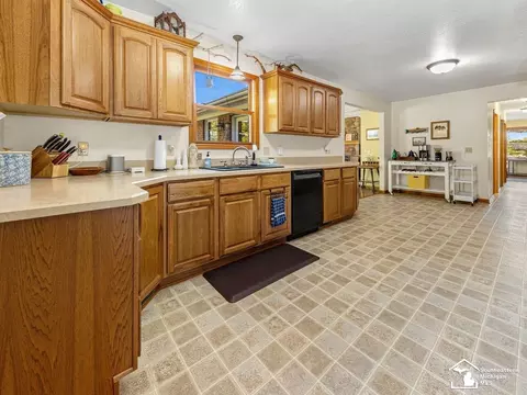 1218 Stumpmier, Monroe, MI 48162 photo 11