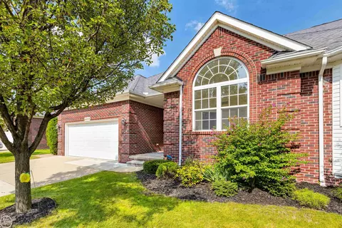 44305 Saturn, Sterling Heights, MI 48314