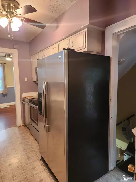 114 E Grv, Monroe, MI 48162 photo 7