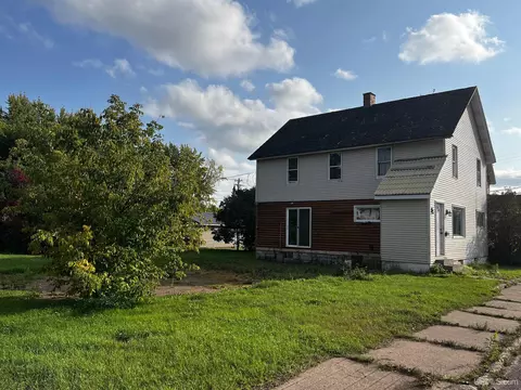 1504 Putnam, Wakefield, MI 49968