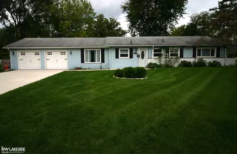 3022 Avon Mnr, Rochester Hills, MI 48307
