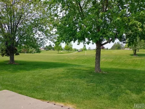 1562 Dormie, Gladwin, MI 48624 photo 3