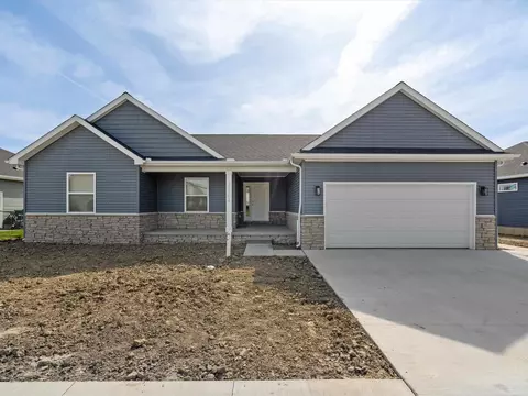 70692 Sunny Brk #11, Richmond, MI 48062