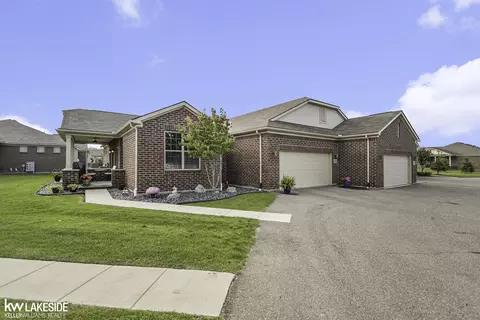 49236 Mallorie, Macomb, MI 48042