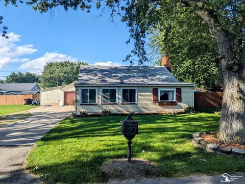 3314 Fernwood, Monroe, MI 48162