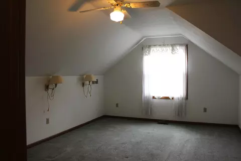 930 Wolverine, Monroe, MI 48161 photo 13