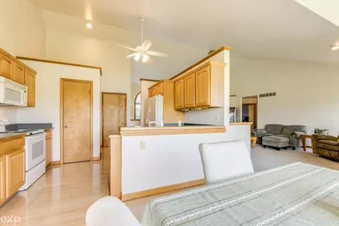 2180 Eagling, Memphis, MI 48041 photo 26